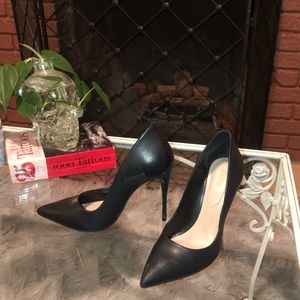 Aldo Classic Black pumps